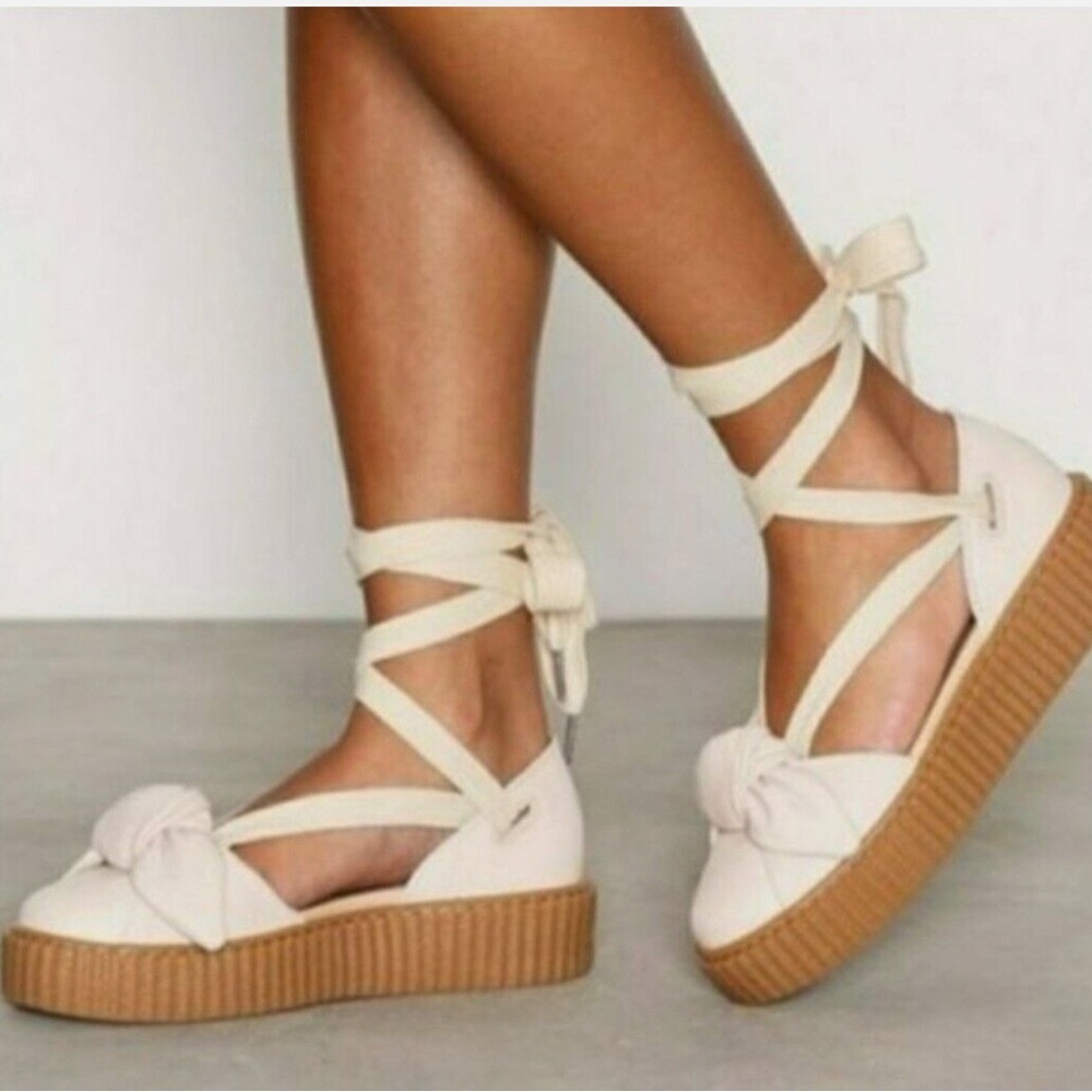 Fenty Puma Bow Creeper size 8 cream